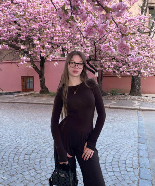 {"ARInfo":{"IsUseAR":false},"Version":"1.0.0","MakeupInfo":{"IsUseMakeup":false},"FaceliftInfo":{"IsChangeEyeLift":false,"IsChangeFacelift":false,"IsChangePostureLift":false,"IsChangeNose":false,"IsChangeFaceChin":false,"IsChangeMouth":false,"IsChangeThinFace":false},"BeautyInfo":{"SwitchMedicatedAcne":false,"IsAIBeauty":false,"IsBrightEyes":false,"IsSharpen":false,"IsOldBeauty":false,"IsReduceBlackEyes":false},"HandlerInfo":{"AppName":2},"FilterInfo":{"IsUseFilter":false}}